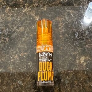 NYX Duck Plump Lip Gloss in 21 Onyx-pected .23 fl oz New